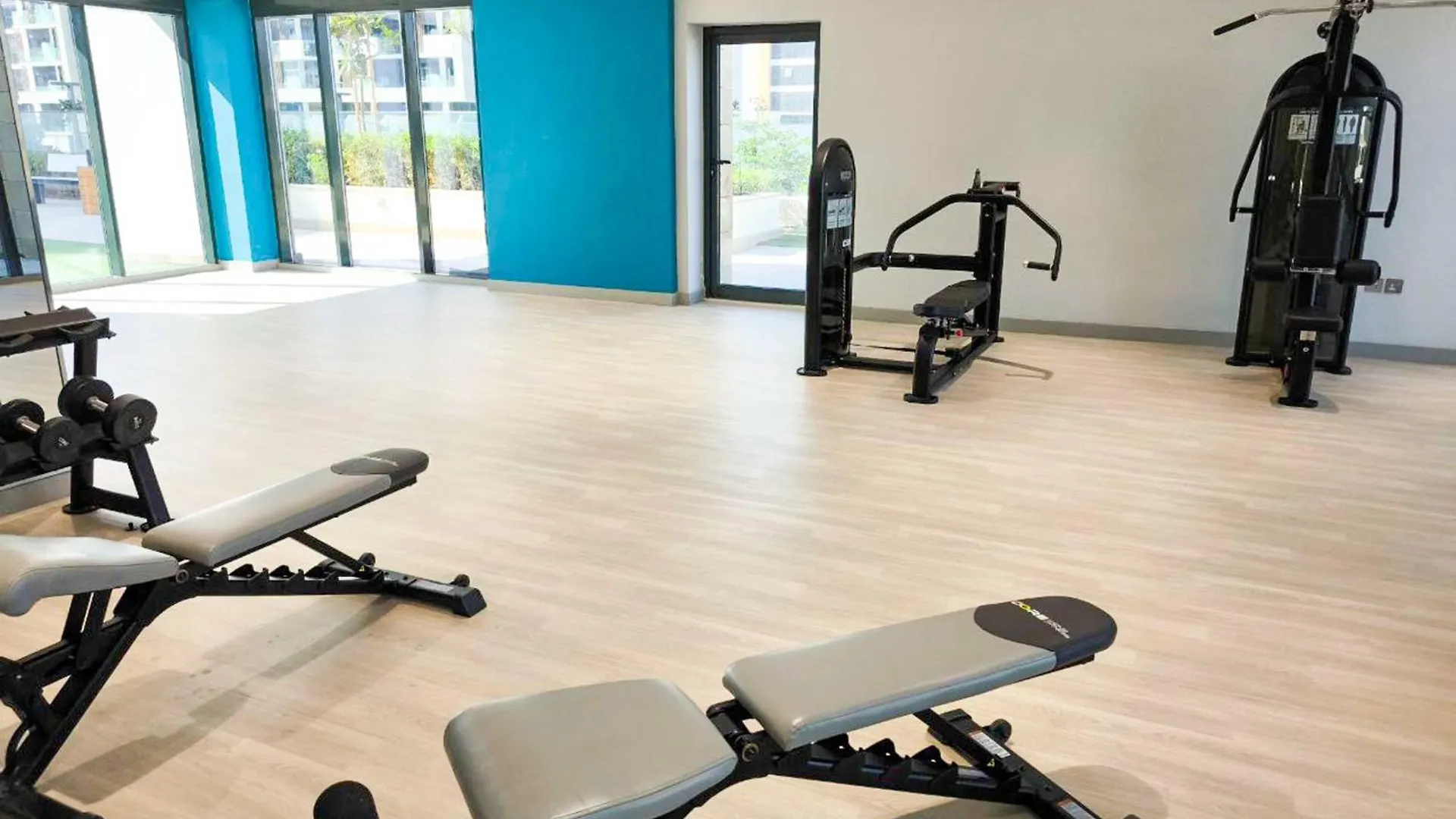 Burj Khalifa View - Pool, Gym - 10 Min To Downtown Apartment Dubai