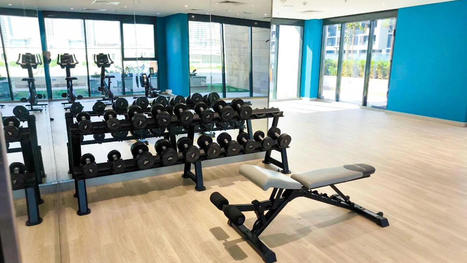 Burj Khalifa View - Pool, Gym - 10 Min To Downtown Apartment Dubai 0*,